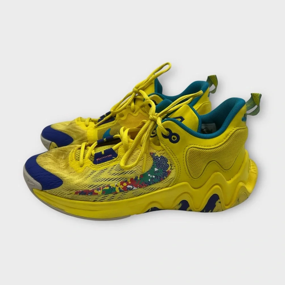 Nike giannis immortality